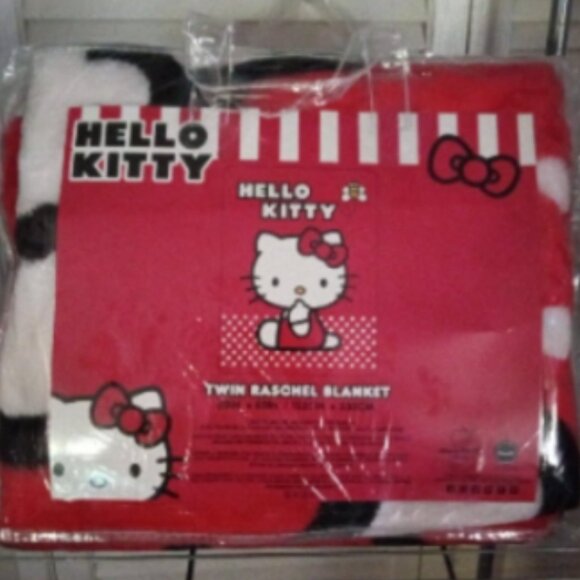 HELLO KITTY SANRIO RASCHEL BLANKET SOFT Twin Size - Picture 1 of 6